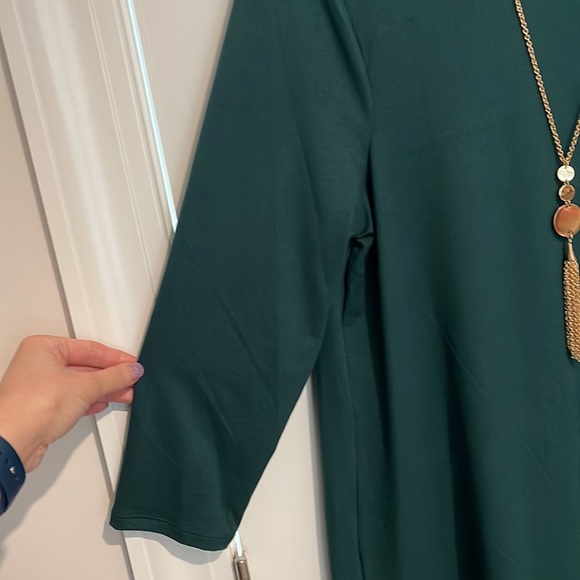 NEVERWORN Woman’s Dress - Picture 4 of 7